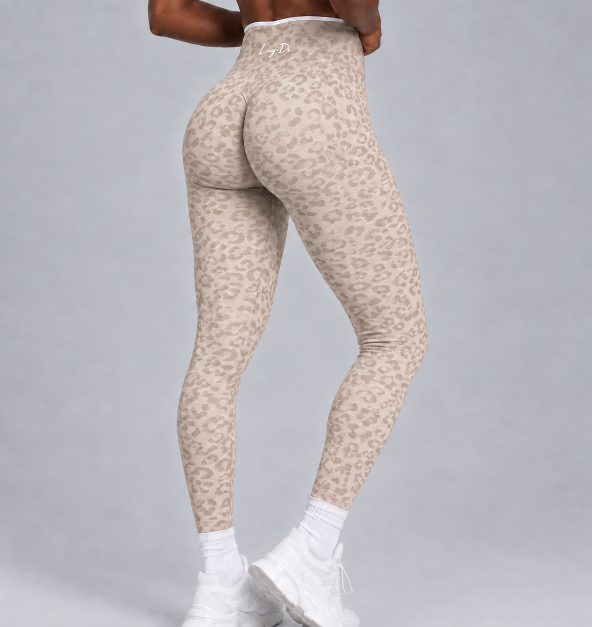 Animal-Print Seamless Leggings - Leo Cream