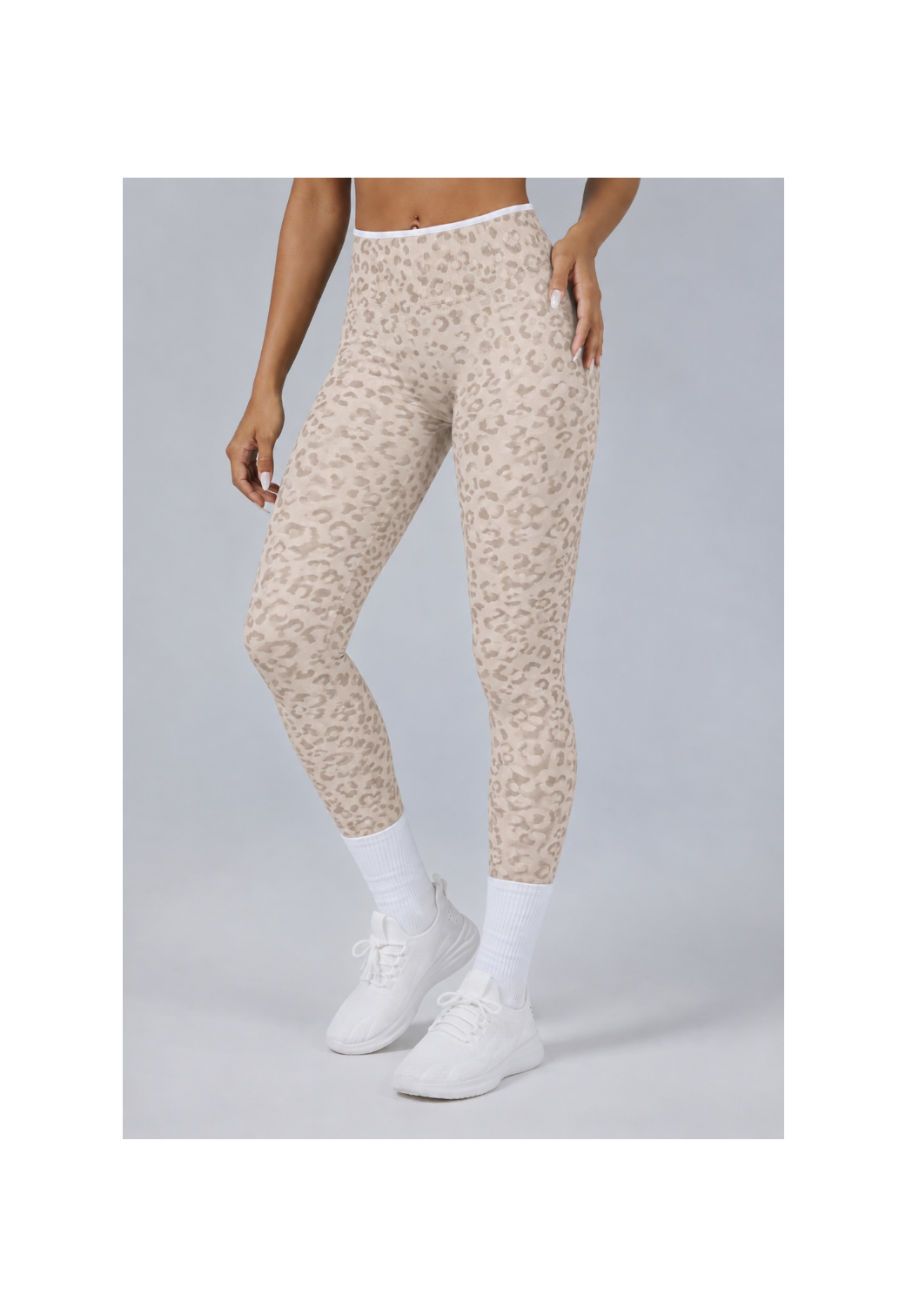 Animal-Print Seamless Leggings - Leo Cream