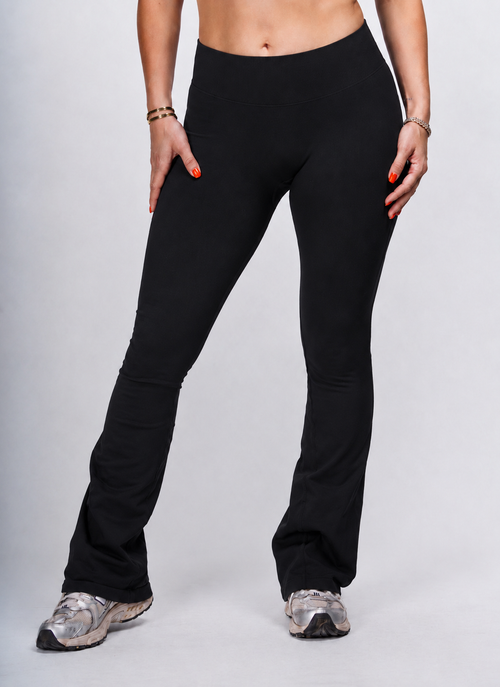 Seamless Flared Schwarz