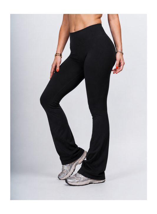 Seamless Flared Schwarz